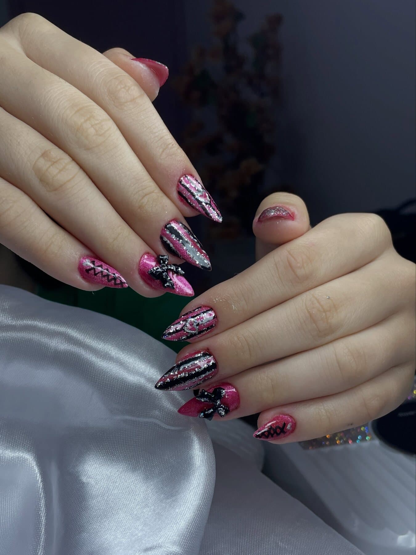 Pink & preto